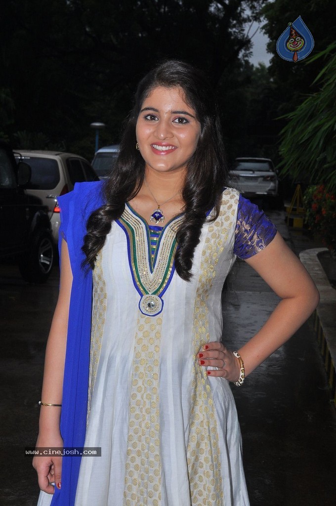 Navika Kotia Stills - 50 / 52 photos