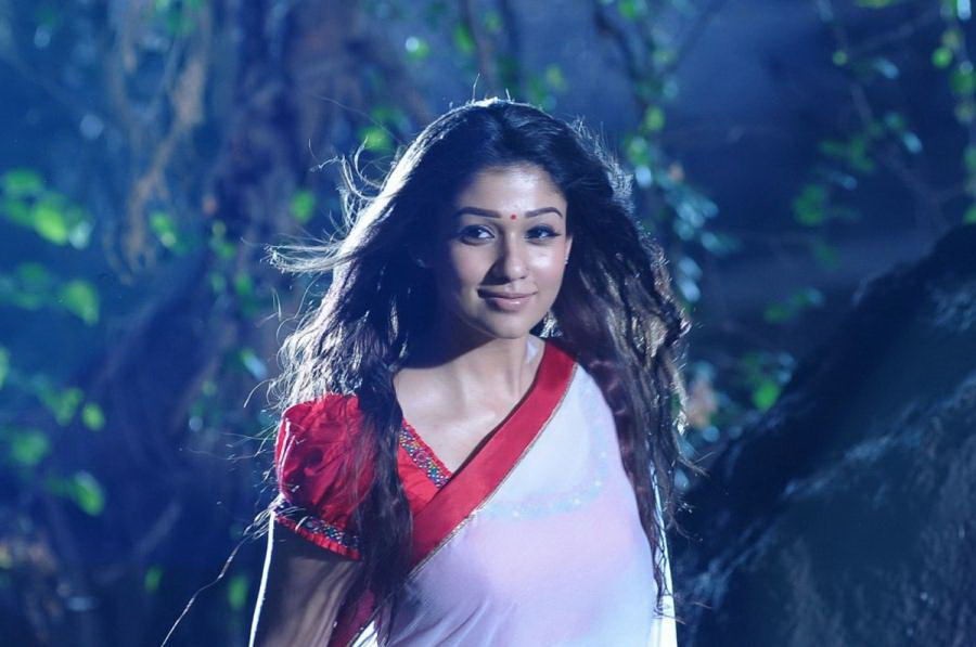 Nayanthara Hot Photos - 4 / 66 photos