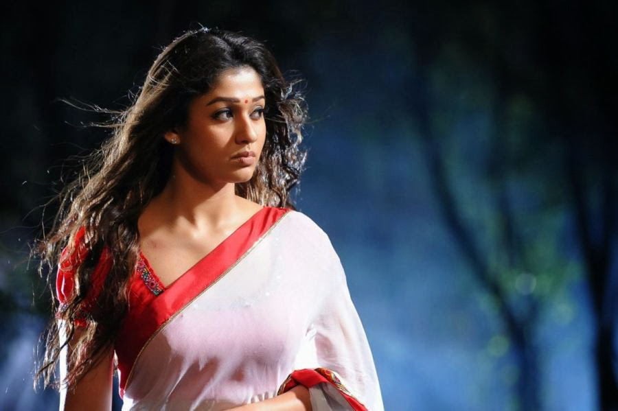 Nayanthara Hot Photos - 19 / 66 photos