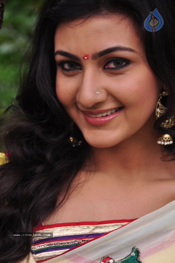 Neelam Upadhyay Latest Photos - 39 / 41 photos