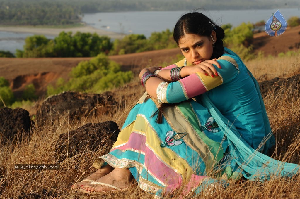 Neethi Taylor New Stills - 49 / 55 photos