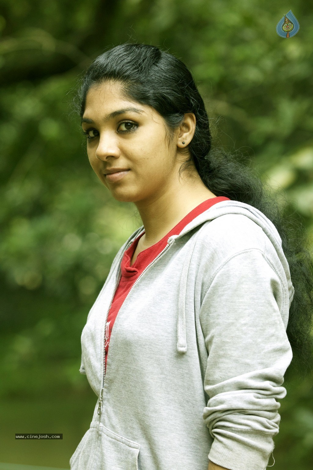 Neethu K Jose Photo Shoot - 4 / 40 photos