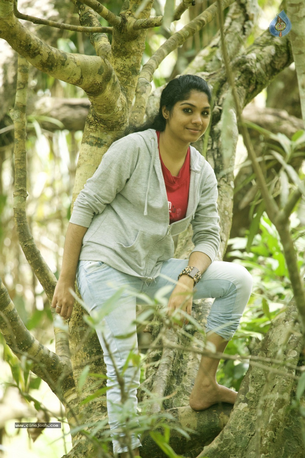 Neethu K Jose Photo Shoot - 8 / 40 photos