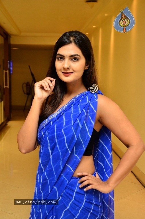 Neha Deshpande Latest Images - 13 / 21 photos