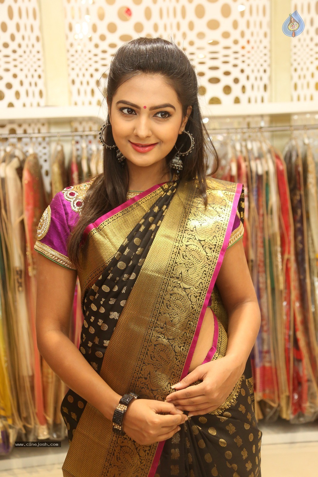Neha Deshpande Latest Photos - 9 / 60 photos
