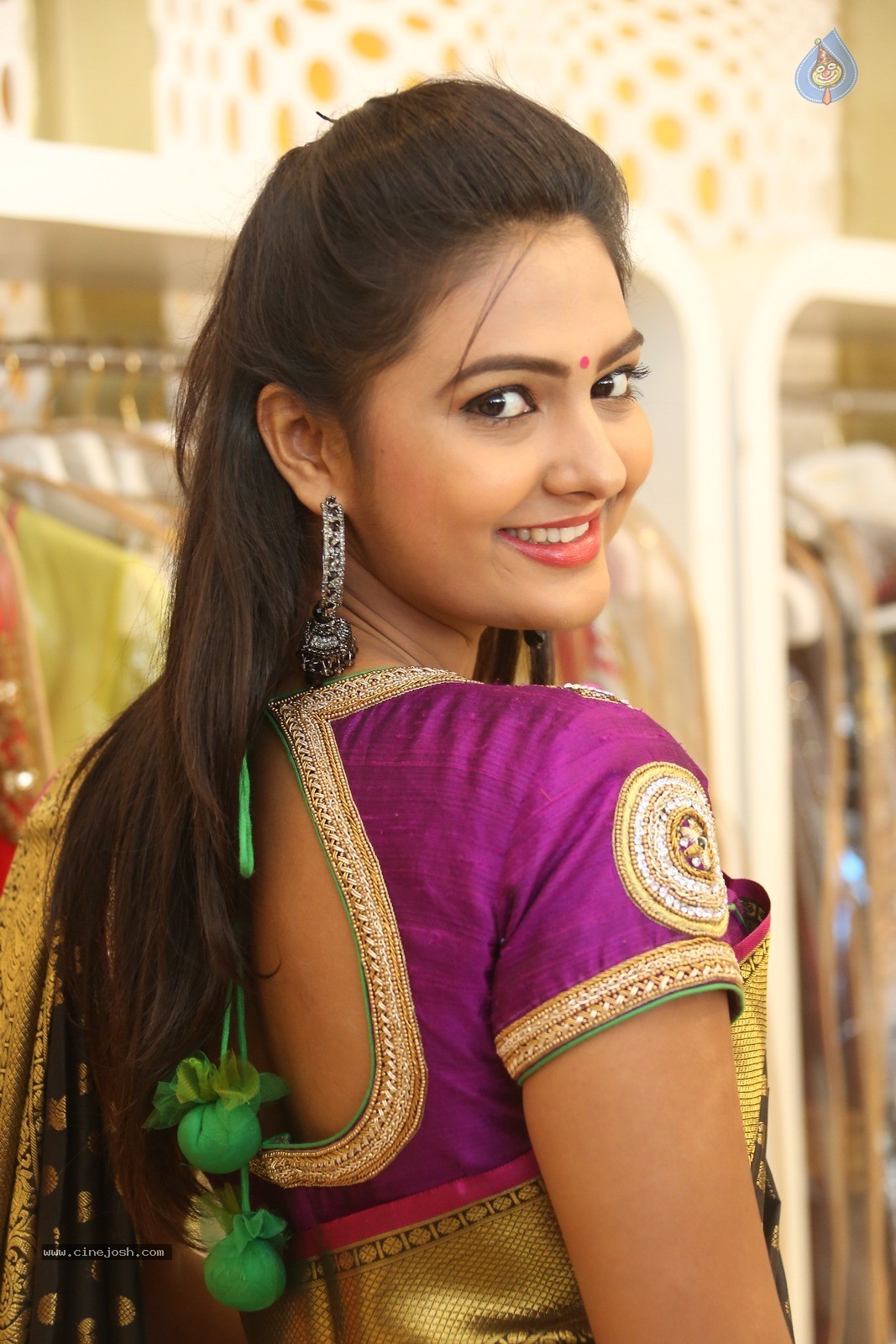 Neha Deshpande Latest Photos - 39 / 60 photos