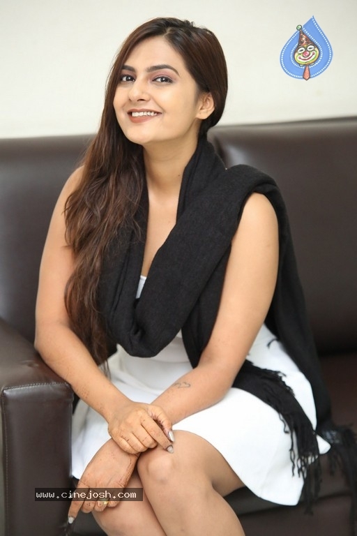 Neha Deshpande Latest Stills - 28 / 30 photos