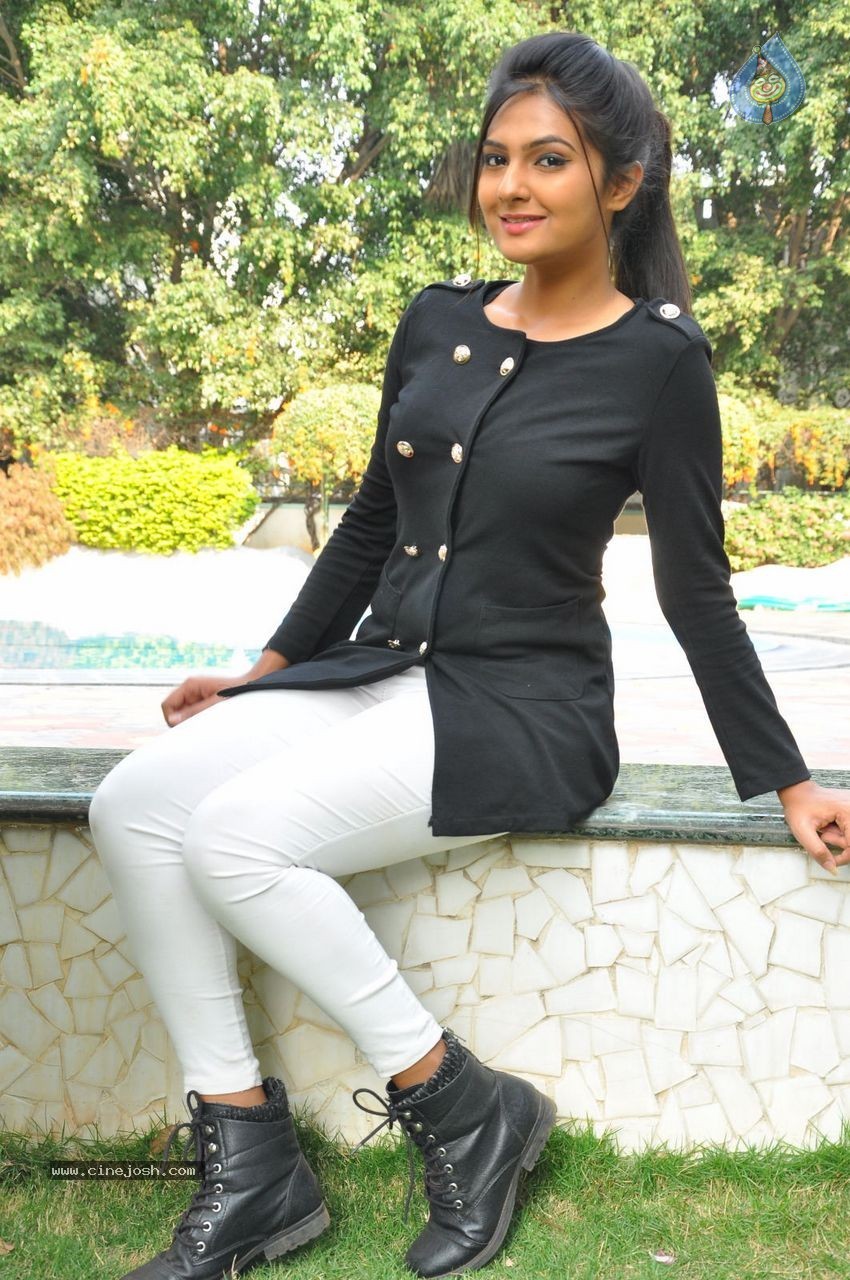 Neha Deshpande New Photos - 38 / 64 photos