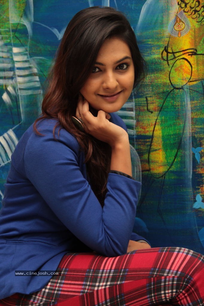 Neha Deshpande New Photos - 24 / 62 photos