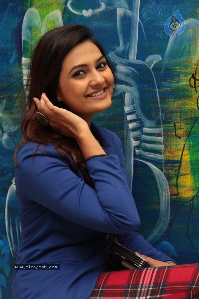 Neha Deshpande New Photos - 28 / 62 photos