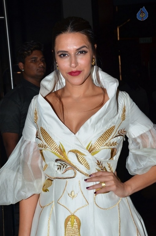 Neha Dhupia with Sania Mirza Photos - 28 / 30 photos