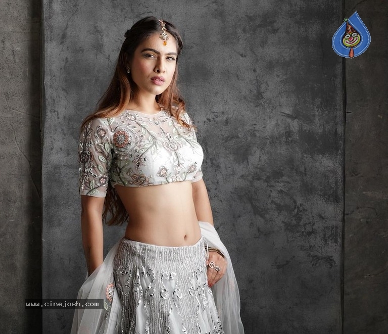 Neha Malik Latest Photos - 11 / 44 photos