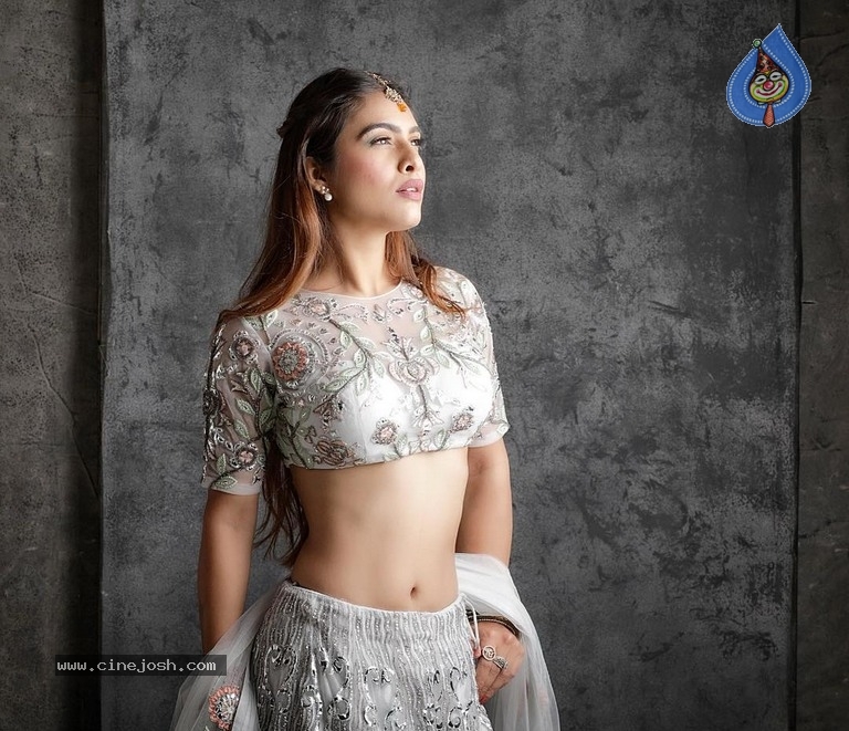 Neha Malik Latest Photos - 21 / 44 photos