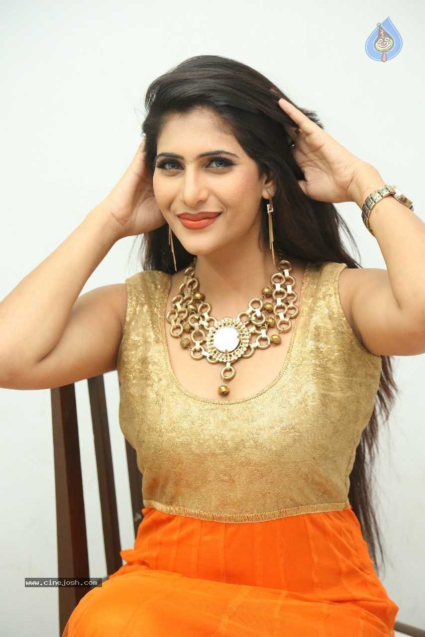 Neha Saxena Latest Photos - 23 / 57 photos