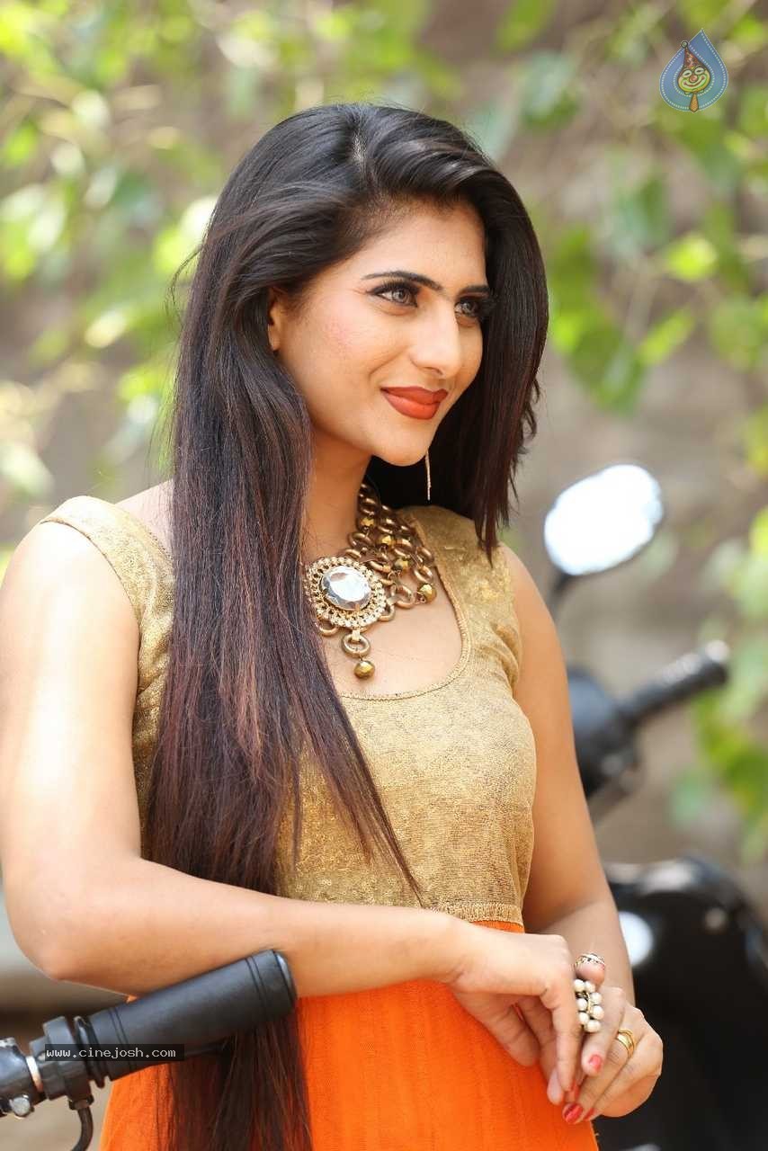 Neha Saxena Latest Photos - 55 / 57 photos