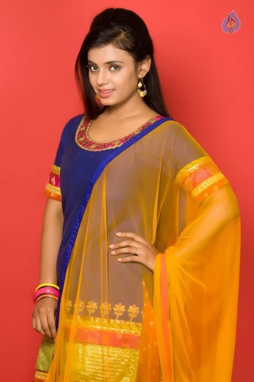 New Actress Namrata Photos - 4 / 24 photos
