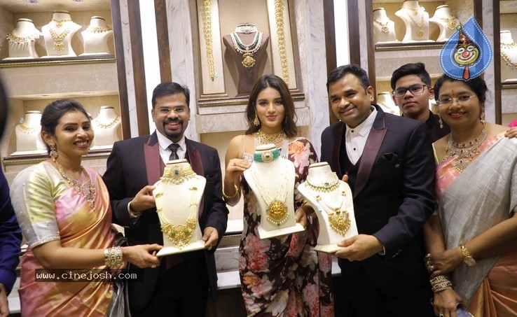  Niddhi Agerwal Launches Manepally Jewellers - 25 / 34 photos