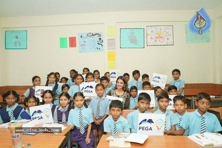 Nidhhi Agerwal Teaches English To Pega Teach For Change - 1 / 20 photos