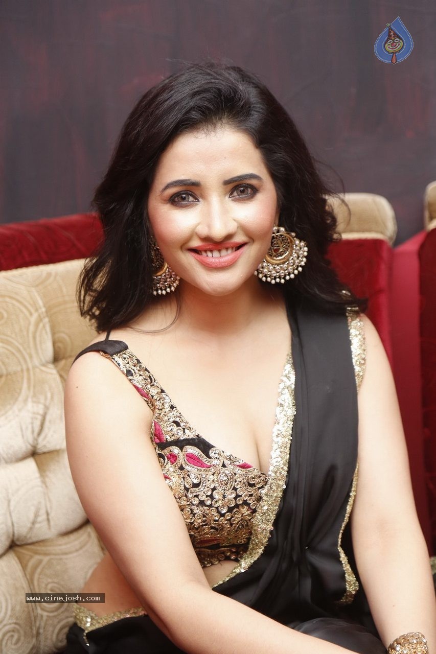 Niiri Arore New Gallery - 91 / 113 photos