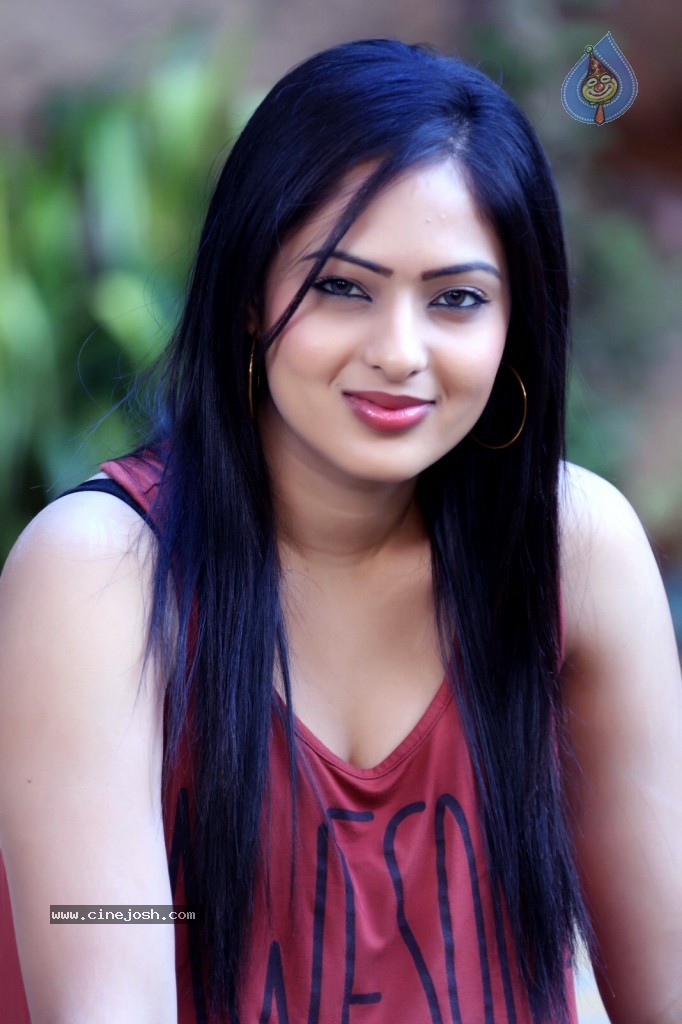 Nikesha Patel Latest Gallery - 8 / 125 photos