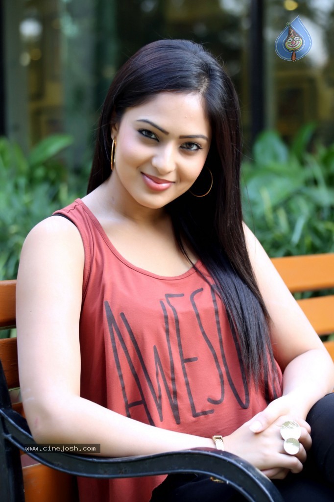 Nikesha Patel Latest Gallery - 106 / 125 photos