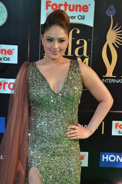Nikesha Patel Photos at IIFA 2017 - 38 / 39 photos