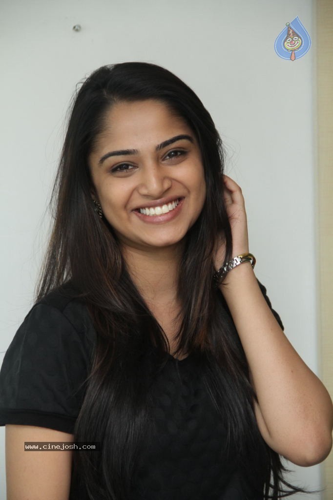Nikitha Anil New Photos - 30 / 54 photos