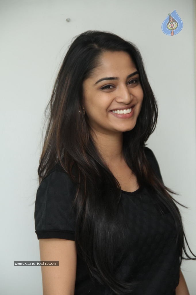 Nikitha Anil New Photos - 40 / 54 photos