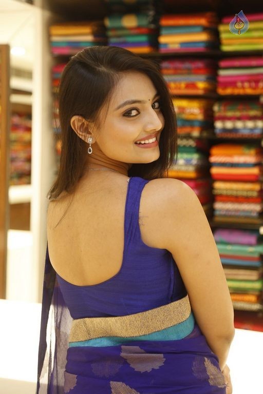 Nikitha Narayan Latest Images - 22 / 40 photos