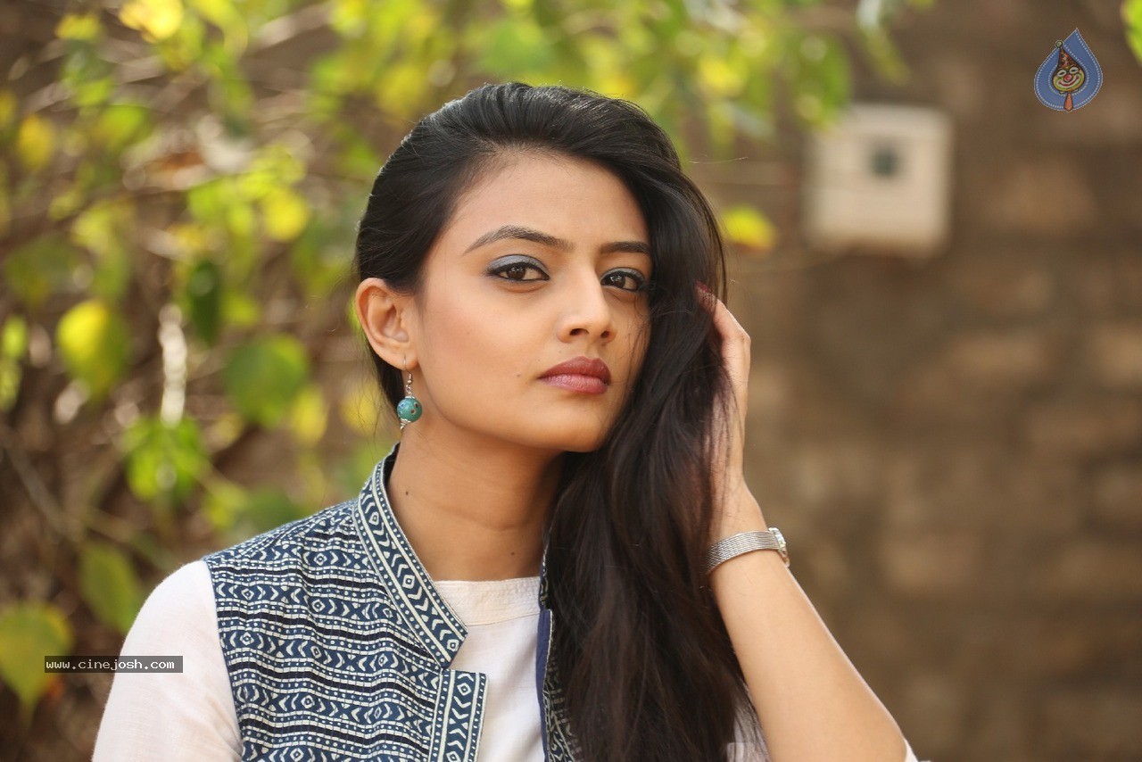Nikitha Narayan Latest Photos - 41 / 56 photos
