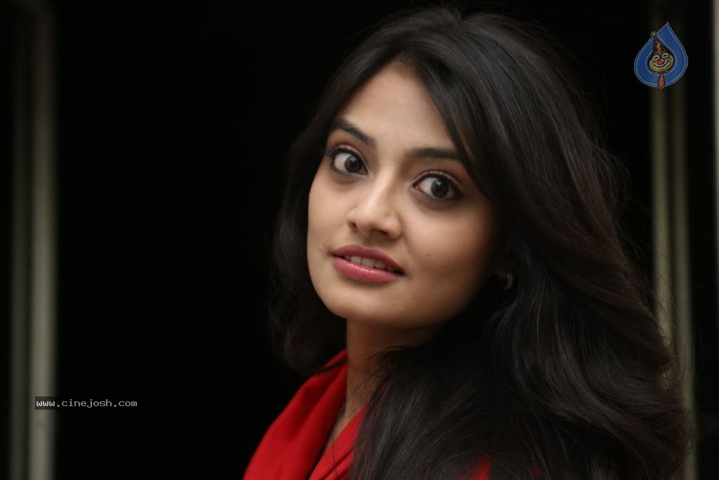 Nikitha Narayan New Images  - 57 / 102 photos