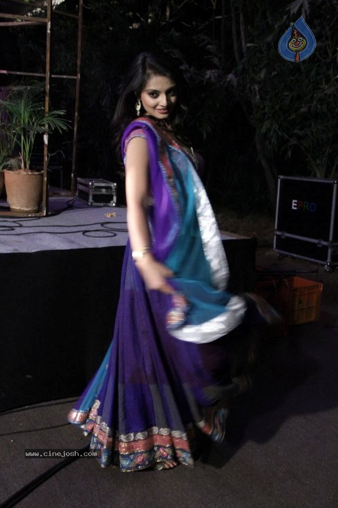 Nikitha Narayana New Photos - 21 / 100 photos