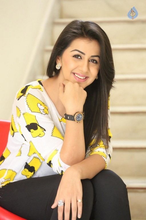 Nikki Galrani Latest Pics - 62 / 63 photos