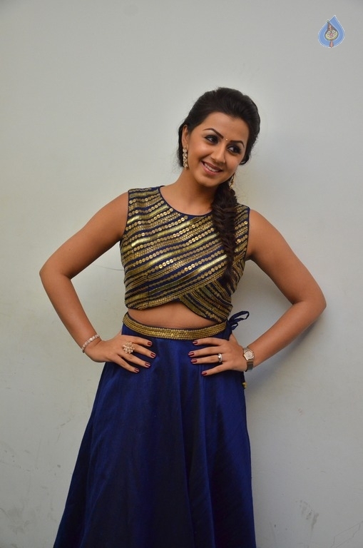 Nikki Galrani New Gallery - 18 / 30 photos