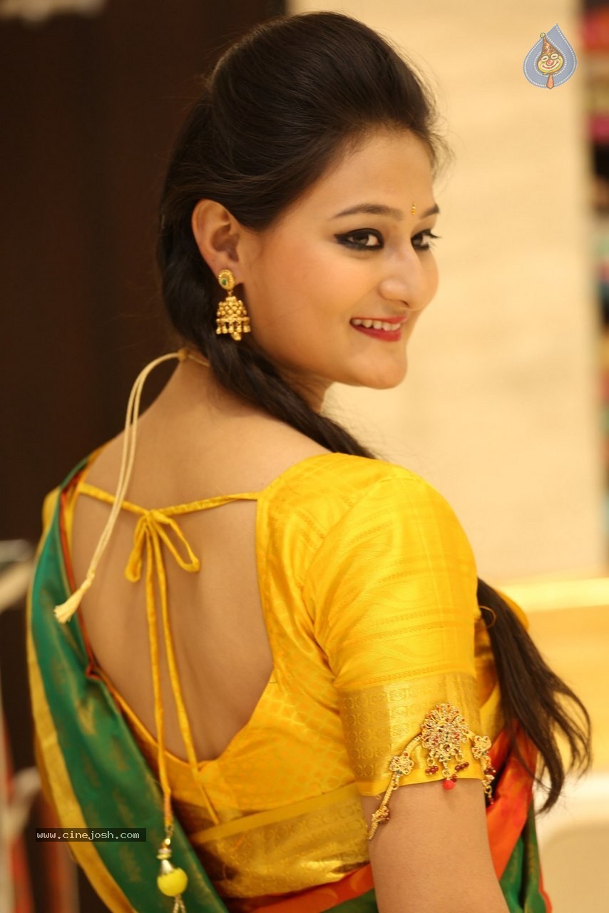 Nilofar Latest Photos - 14 / 60 photos