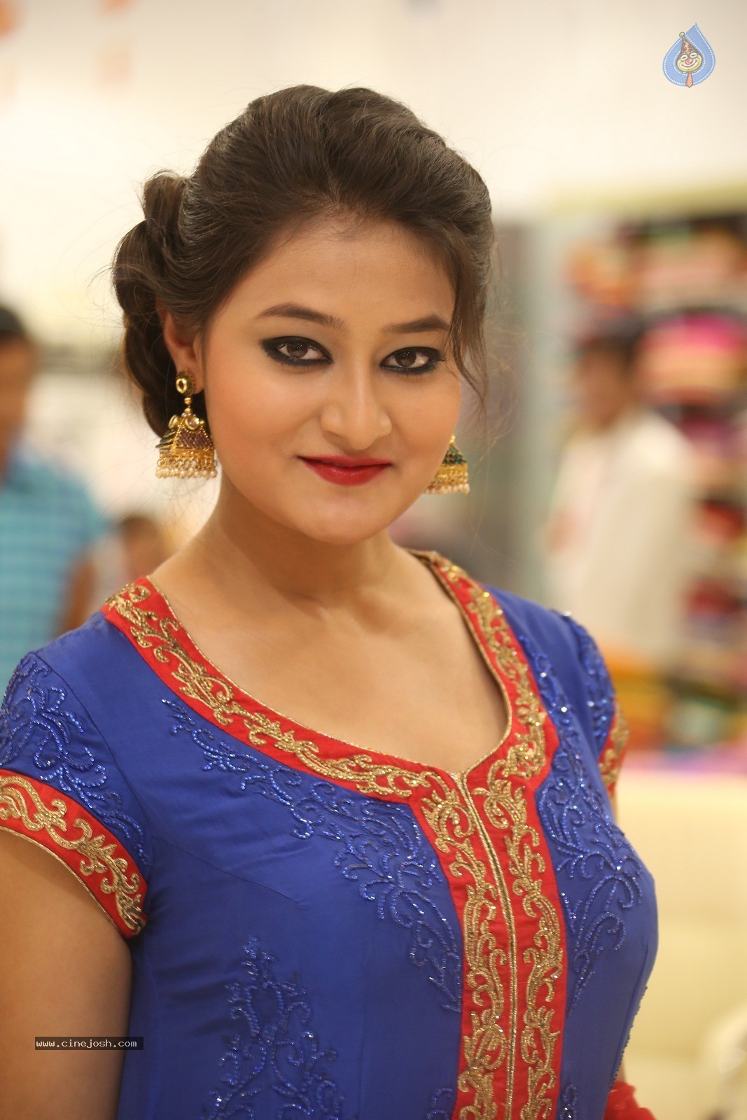 Nilofer New Photos - 59 / 80 photos