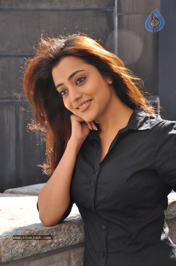 Nisha Agarwal Latest Stills - 49 / 58 photos