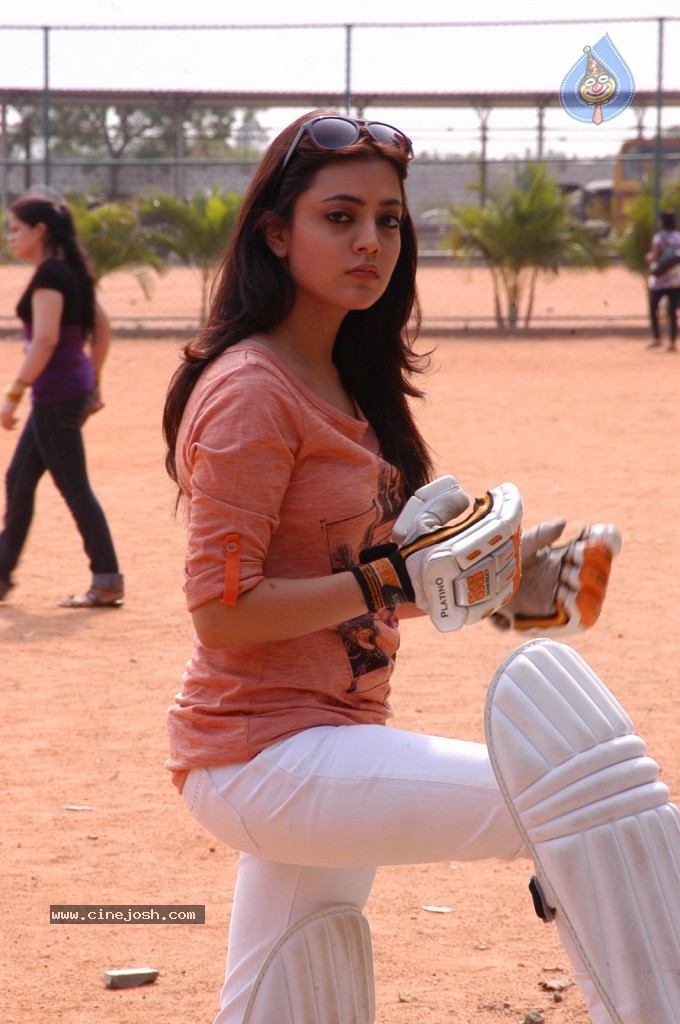 Nisha Agarwal New Gallery - 28 / 53 photos