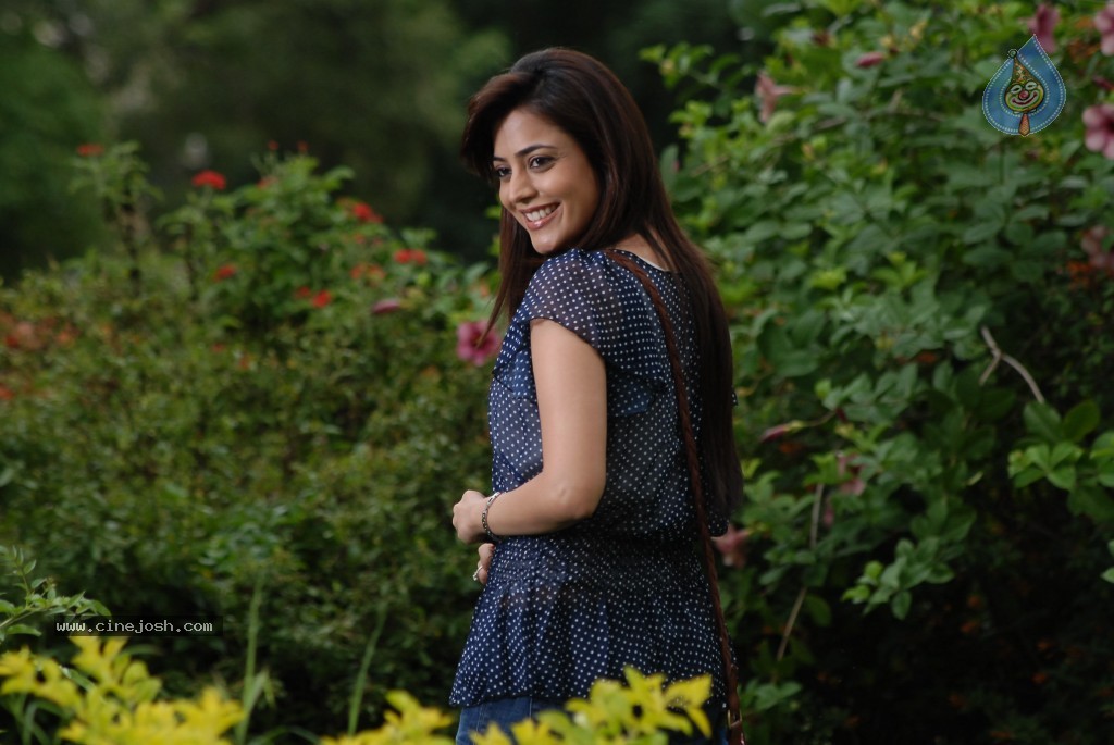 Nisha Agarwal New Gallery - 1 / 60 photos