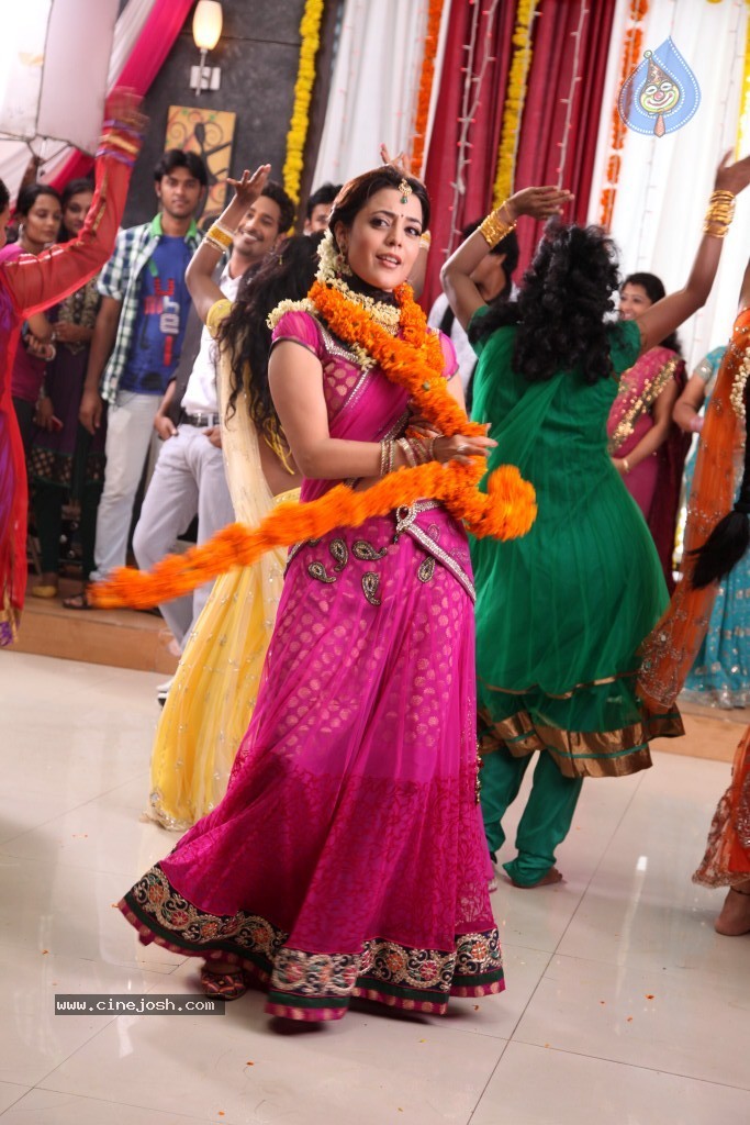 Nisha Agarwal New Photos - 27 / 151 photos