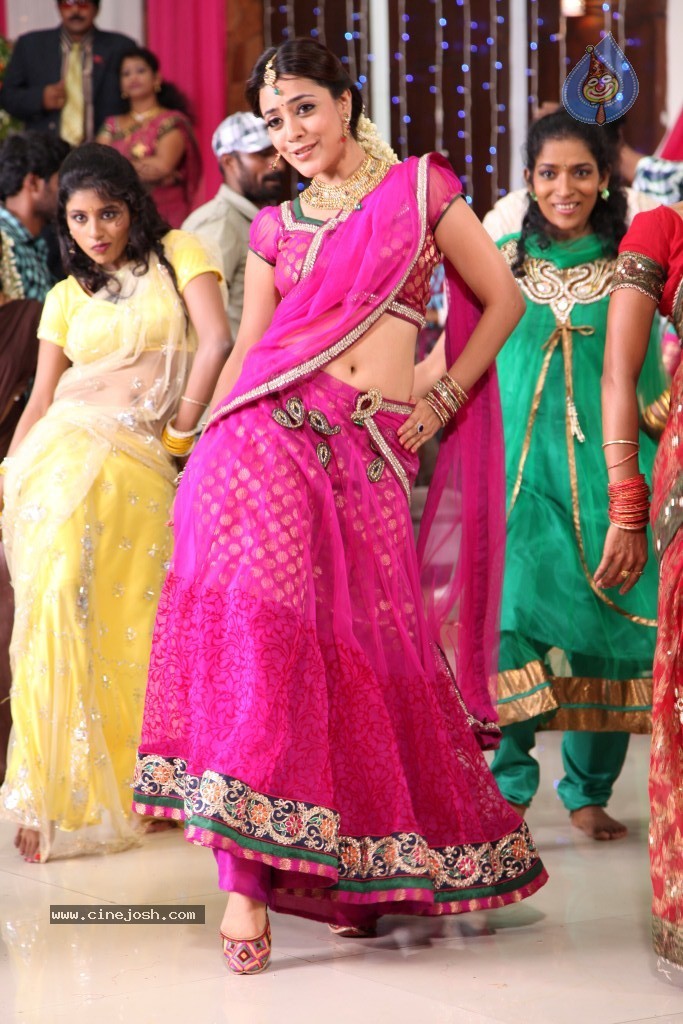 Nisha Agarwal New Photos - 70 / 151 photos