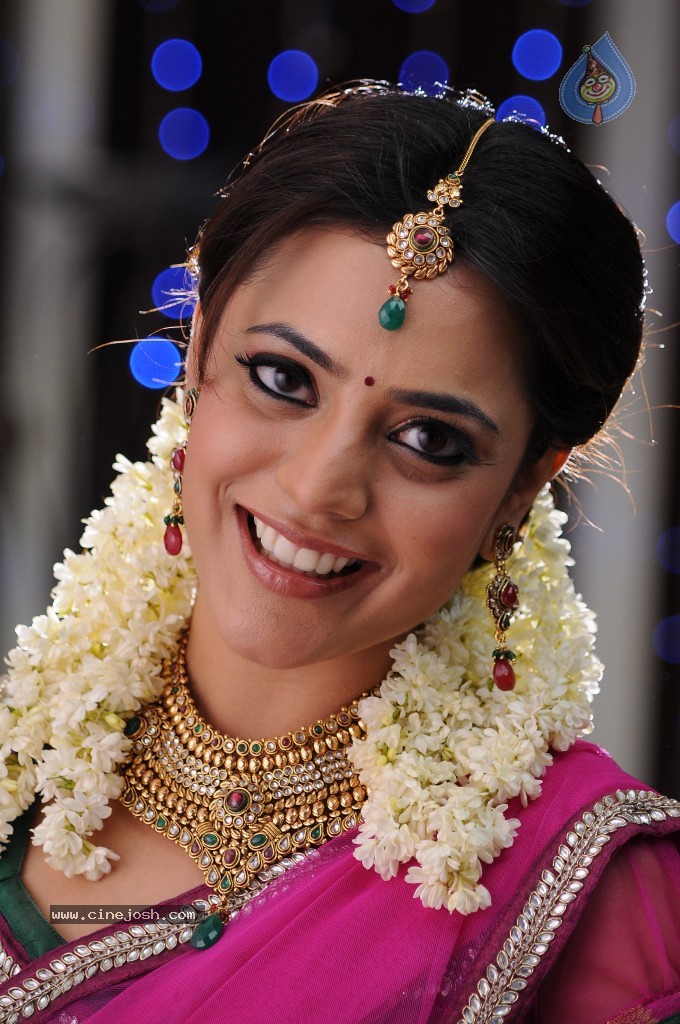 Nisha Agarwal New Photos - 126 / 151 photos