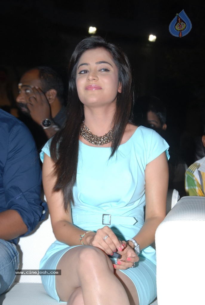 Nisha Agarwal New Stills - 35 / 52 photos