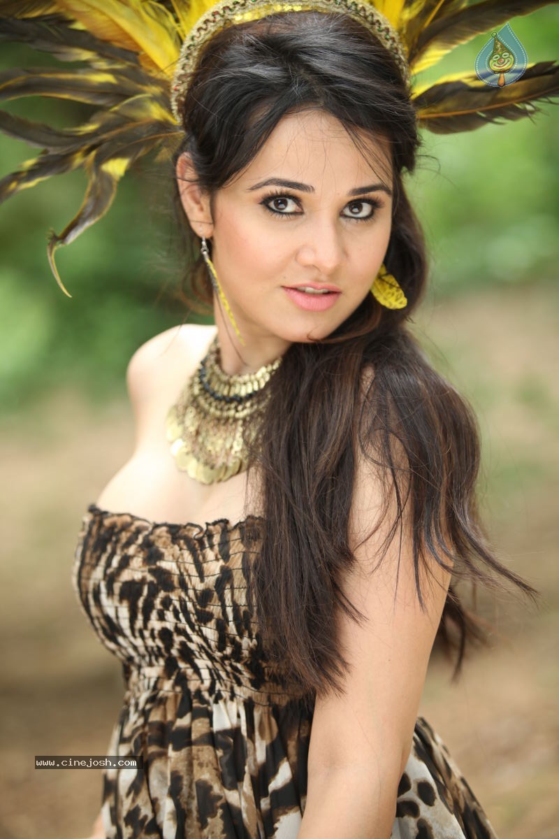 Nisha Kothari Hot Stills  - 23 / 28 photos