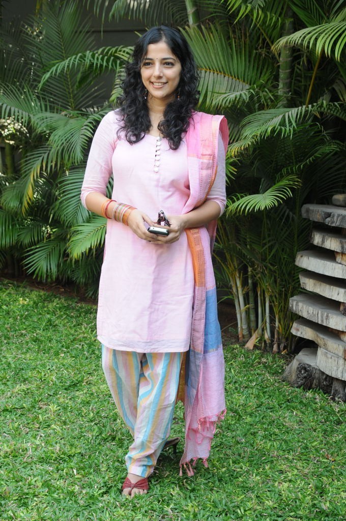 Nishanthi Evani Latest Stills - 22 / 50 photos