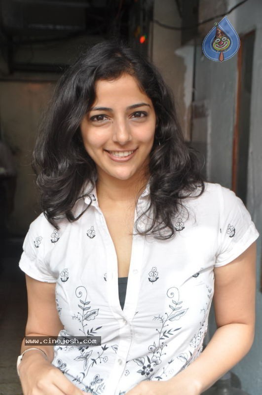 Nishanthi Latest Stills - 31 / 62 photos