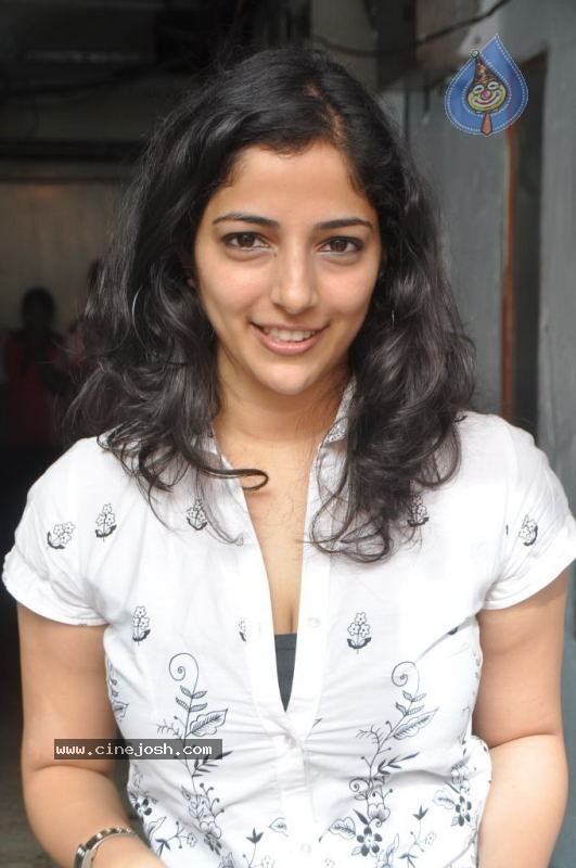Nishanthi Latest Stills - 57 / 62 photos