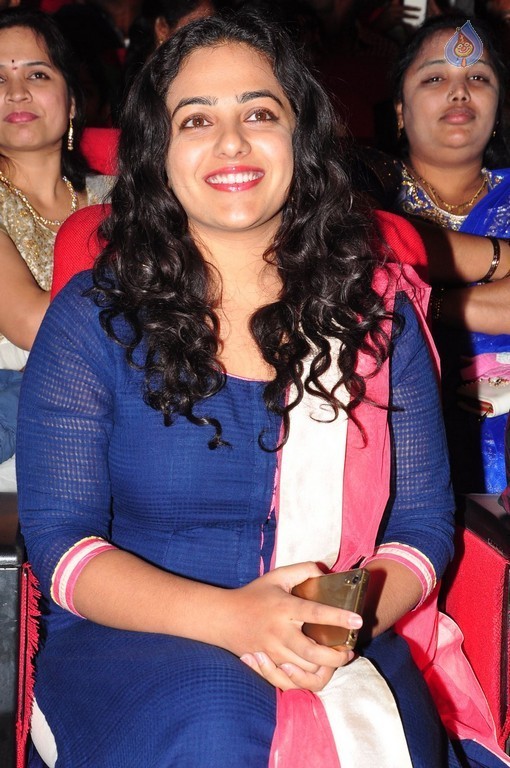 Nithya Menen at Okka Ammayi Thappa Audio Launch - 5 / 32 photos