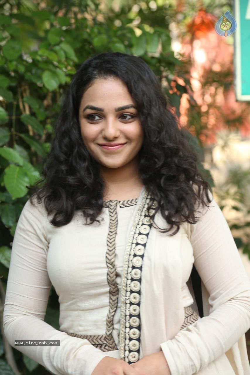 Nithya Menen Latest Gallery - 21 / 64 photos