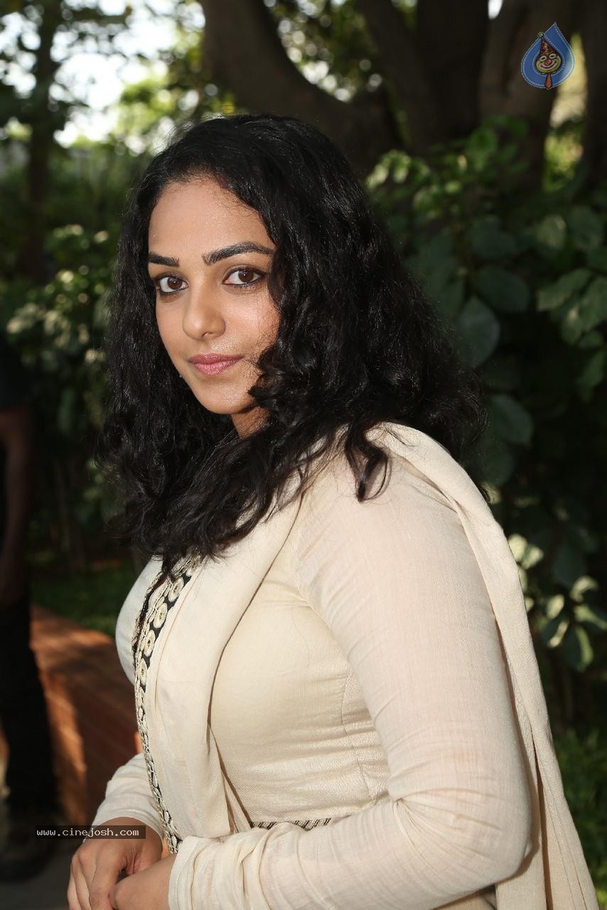 Nithya Menen Latest Gallery - 29 / 64 photos